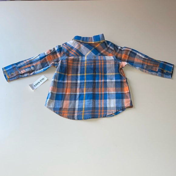 Old Navy Kids Long Sleeve Cotton Flannel Top in Orange, Blue & White Plaid - Picture 6 of 6